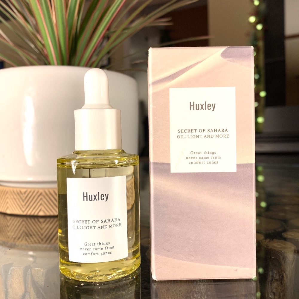 HUXLEY SECRET OF SAHARA OIL LIGHT AND MORE